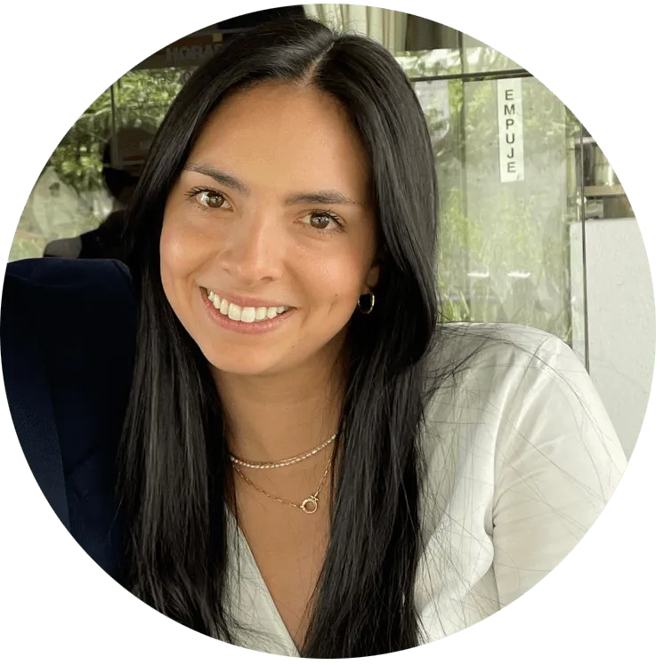 Carolina Javita Headshot