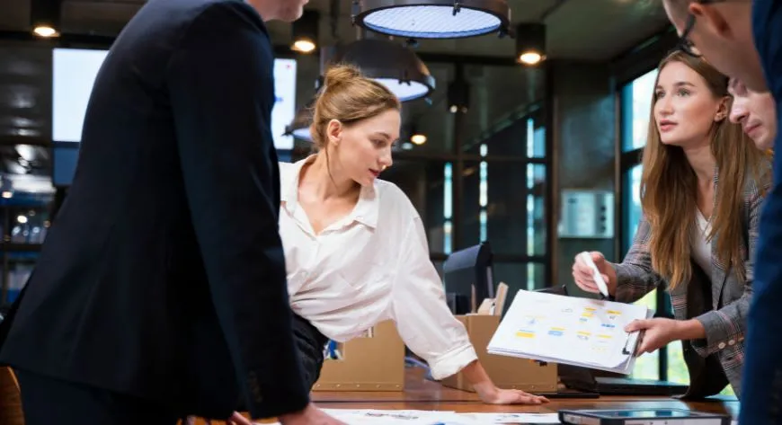 Navigating the new frontier of revenue lifecycle management, blog thumbnail